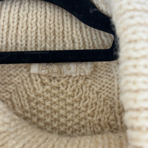 Unbranded Cable and Popcorn Knit Wool Fisherman's Turtleneck Sweater - Picture 5 of 10